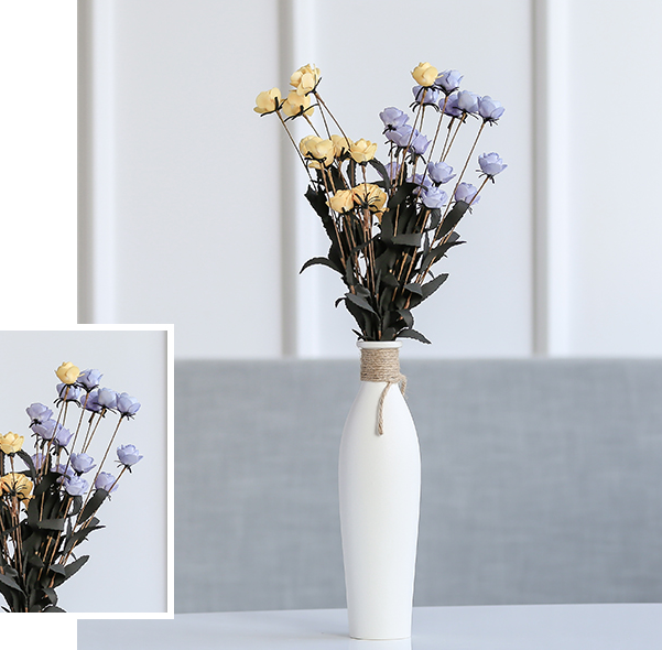 Modern Ceramic Vase with Artificial Flowers – Elegant Home Décor Arrangement