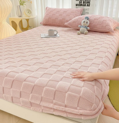 Ultra Soft Quilted Fleece Bedspread Set